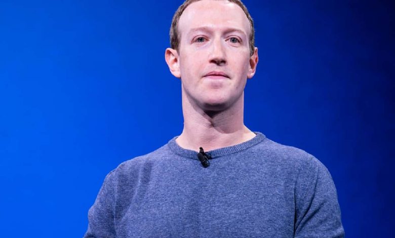 Sorry for the disruption, says Zuckerberg as FB, WhatsApp services return online