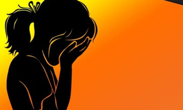 Hyderabad man held for morphing pics, blackmailing women