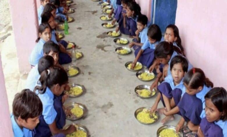 Telangana: 236 students suffer from food poisoning in 26 days