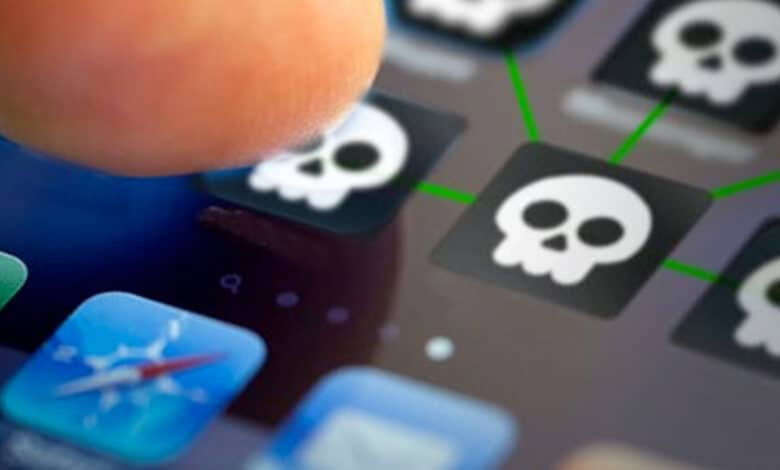Android malware in Google Play stealing users' data, SMS texts