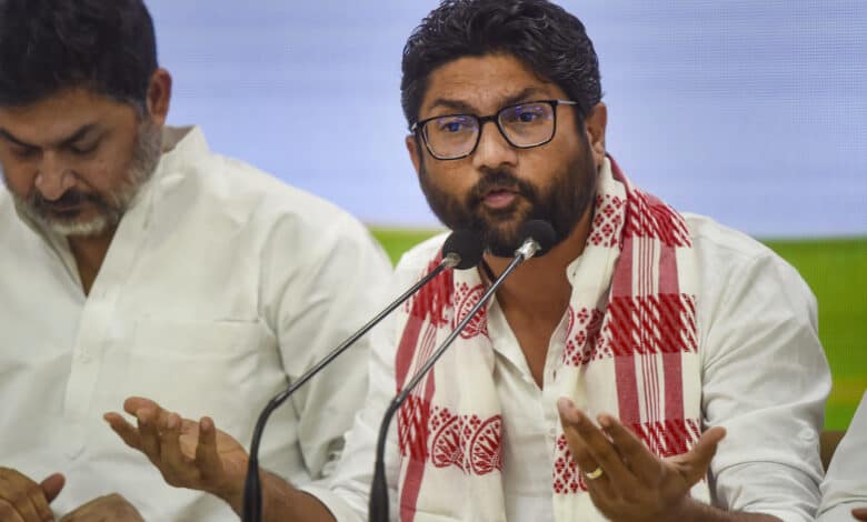 Jignesh Mevani addresses press conference
