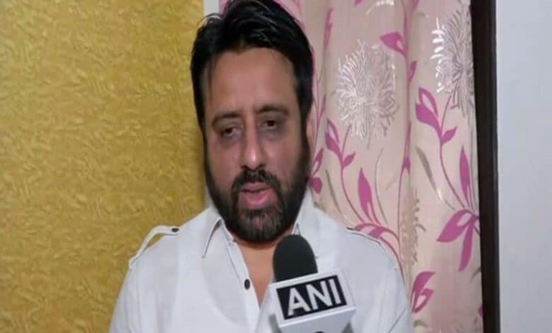 ACP attacked by AAP MLA's relatives, two separate FIRs lodged