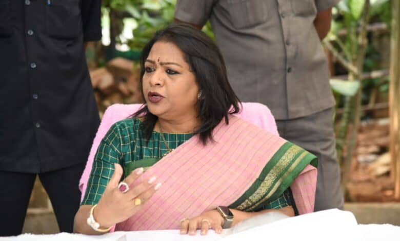 Hyderabad Mayor inaugurates CC road works, renovated parks
