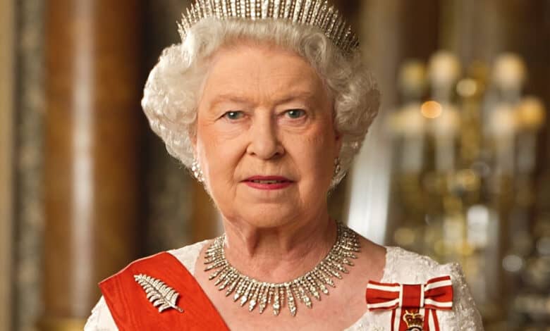 Queen Elizabeth II 'refused to allow Israeli officials inside Buckingham Palace,' says ex-Israeli Prez