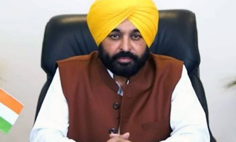 Punjab, Haryana chief ministers meet over Sutlej Yamuna Link canal issue