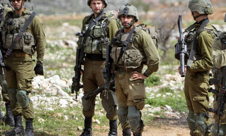 Manhunt for attacker after 3 Israelis injured in West Bank shooting