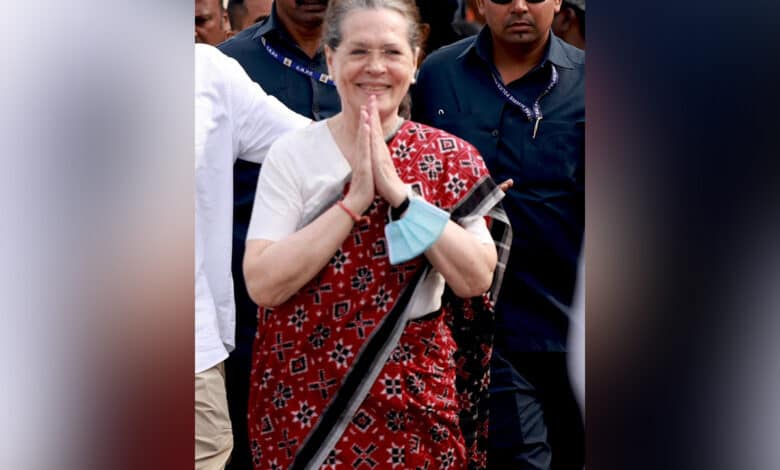 India belongs to everyone, not only to few people: Sonia Gandhi
