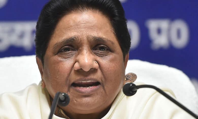 Mayawati backs Centre on Parliament inauguration row
