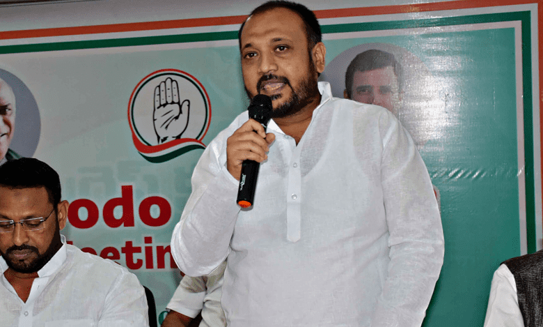 Sameer Waliullah urged both MIM and BJP, to contest the elections on the basis of development and not communalism.