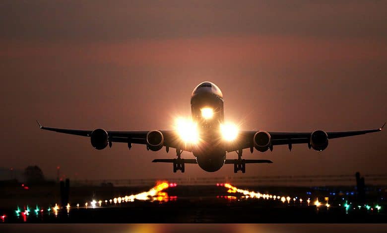 UAE airfares drop by 30% this month