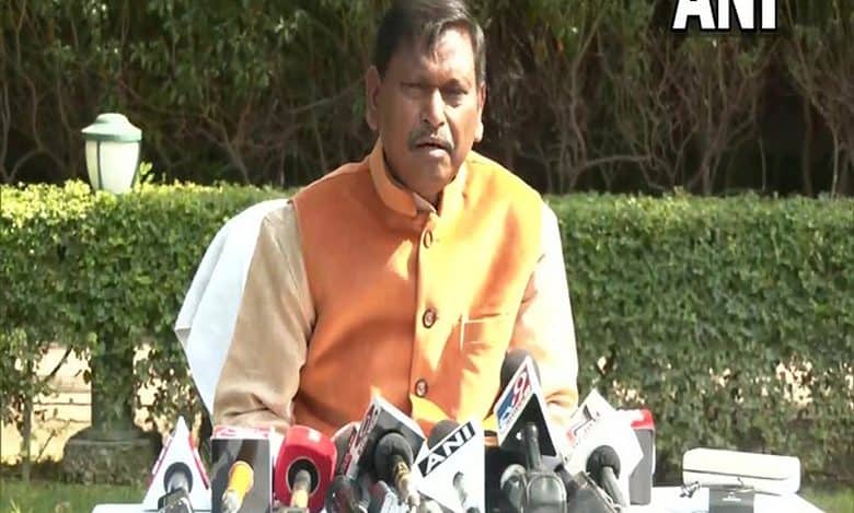 BRS govt not sensitive to issues of tribals, alleges Union Minister Arjun Munda