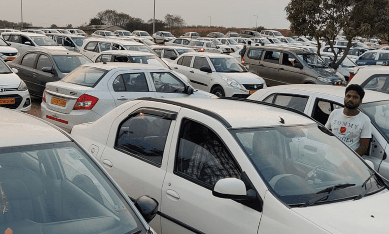 Telangana Gig workers demand crackdown on illegal cab service, uniform fares
