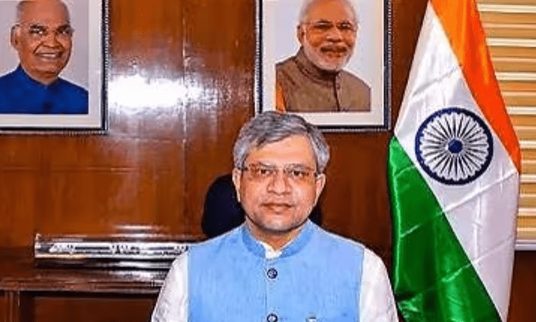 Odisha train crash: Oppn leaders call for Railway min's resignation