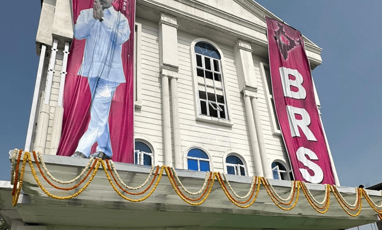 KCR inaugurates BRS's central party office in Delhi