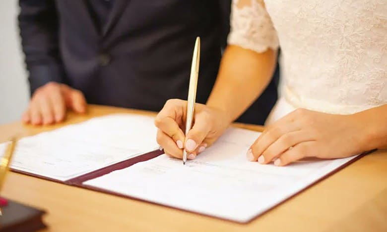 Abu Dhabi court receives 40 application for civil marriage of expats per day