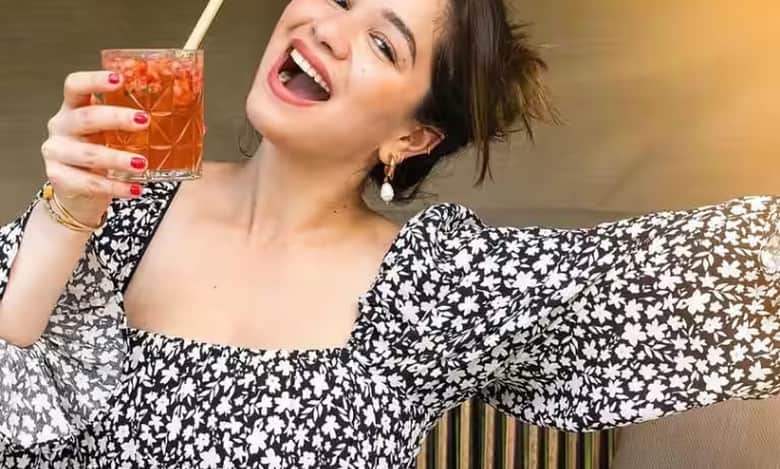 Sara Tendulkar holidaying with Shubman Gill? See Insta post