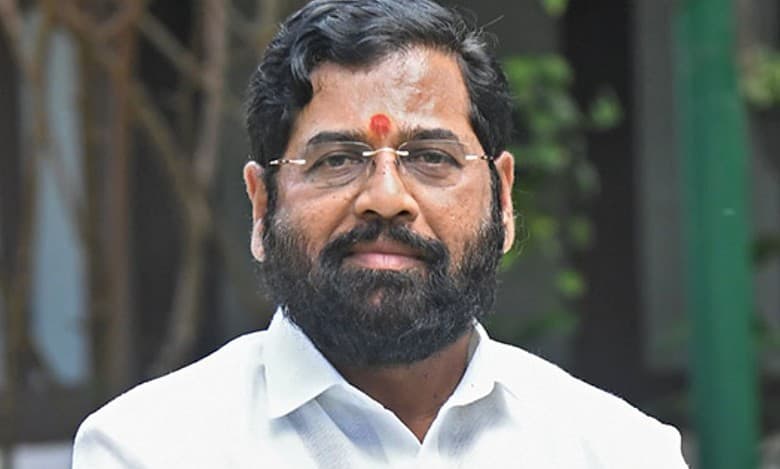 Uddhav, Sanjay Raut plead not guilty in defamation case by Shinde group MP