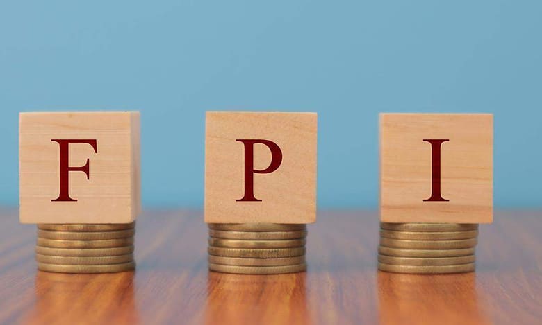 ‘Sell China, Buy India’ policy of FPIs cannot continue for long