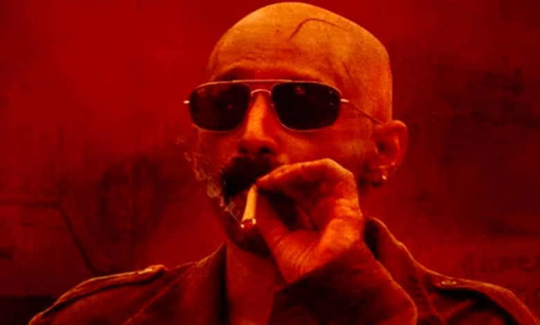 Fahadh Faasil smokes with swag in new poster from 'Pushpa 2'
