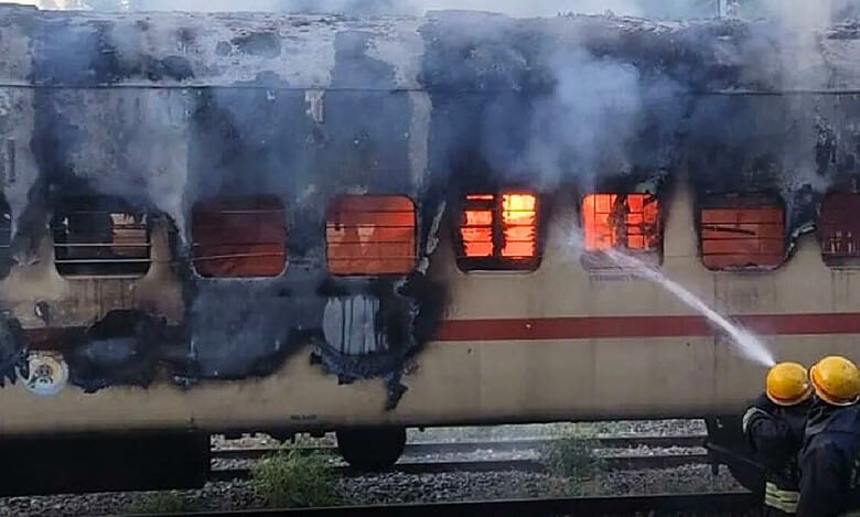 TN: 8 die as parked train catches fire; authorities blame 'illegal cylinder'
