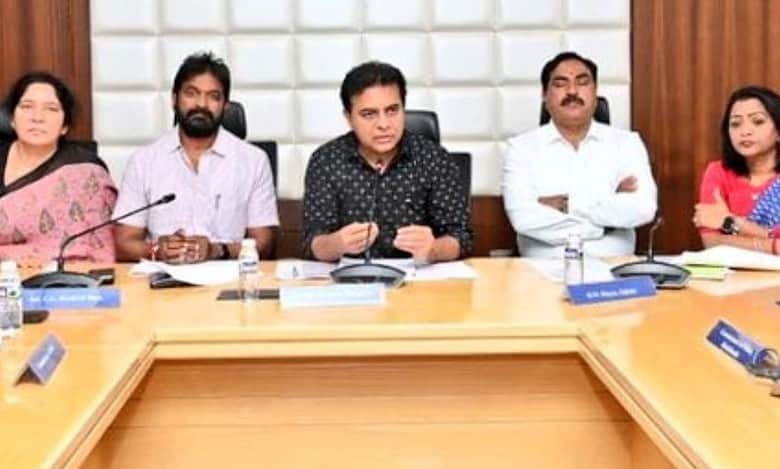 Hyderabad: KTR directs identification of lands for dumping yards outside GHMC