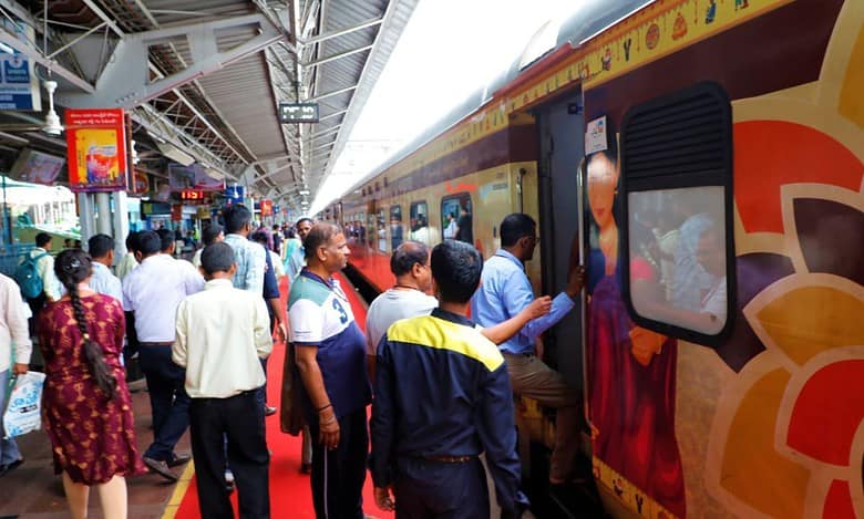 First Divya Dakshin Yatra Bharat Gaurav Train departs from Secunderabad