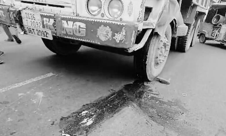 Hyderabad: Women critical after DCM hits scooter in Bowenpally