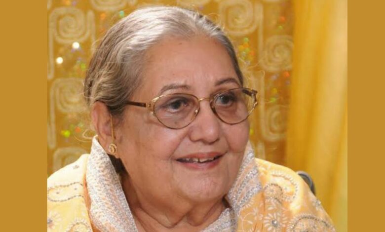 Founder of Nasr School, Begum Anees Khan passes away
