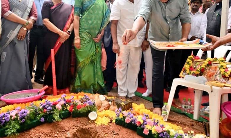 Hyderabad: KTR breaks ground for classroom complex, boys hostel at Nizam College