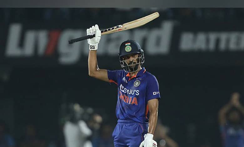 Gaikwad to lean on lessons from Dhoni school of captaincy at Asian Games