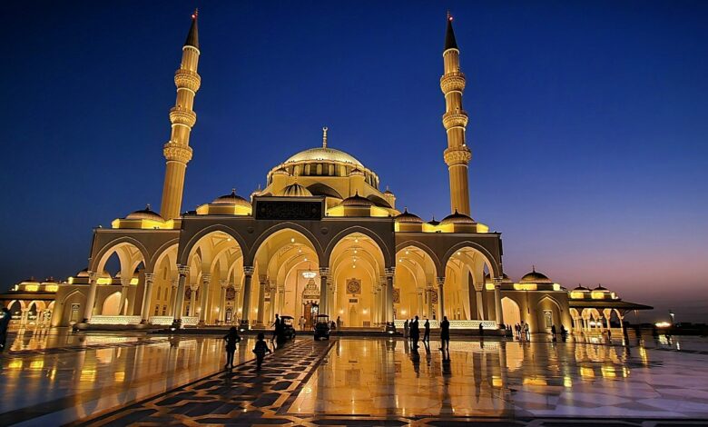 Sharjah issues decision regulating Islamic establishments, activities