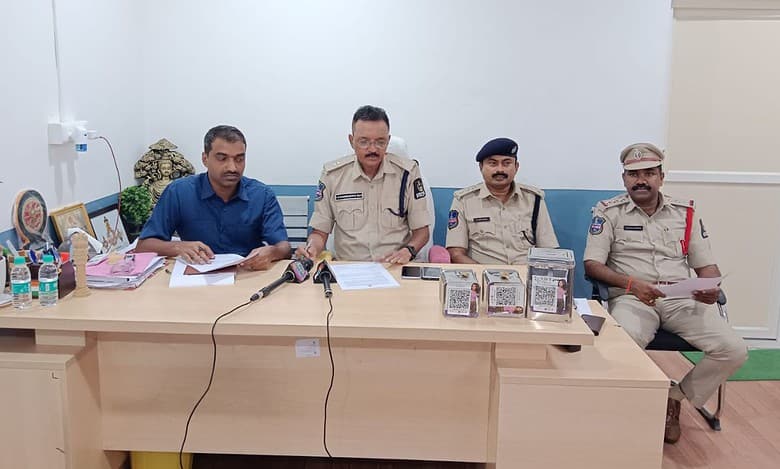 Hyderabad: Man arrested for making children beg in Film Nagar