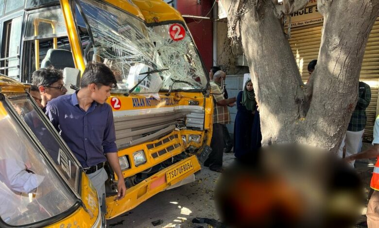 Hyderabad: Medical college bus kills GHMC sweeper at Ramkote