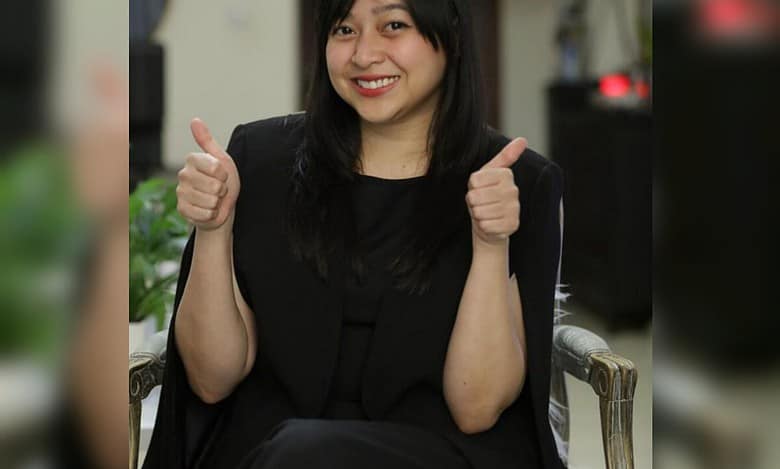 Filipino expat wins Rs 5 lakh every month for 25 years with Emirates draw