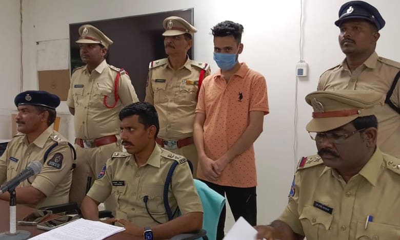 Arrested Pakistani national was staying illegally in Hyderabad for 10 months: Police