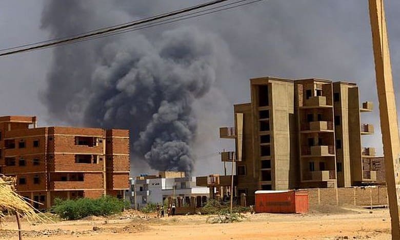 At least 40 civilians killed in airstrike on Khartoum market