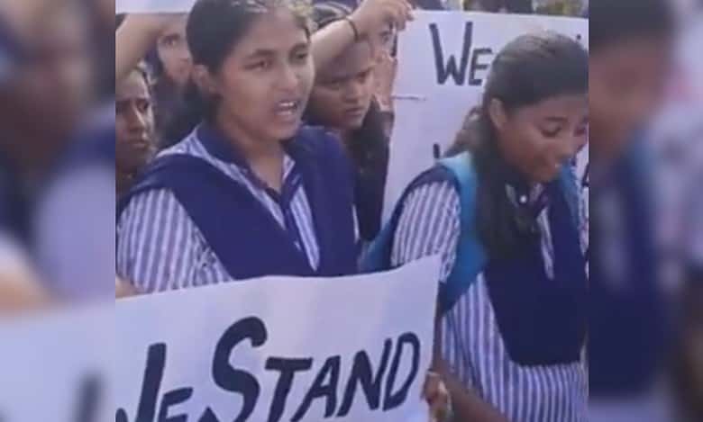Students stage protest in Goa over Principal’s suspension