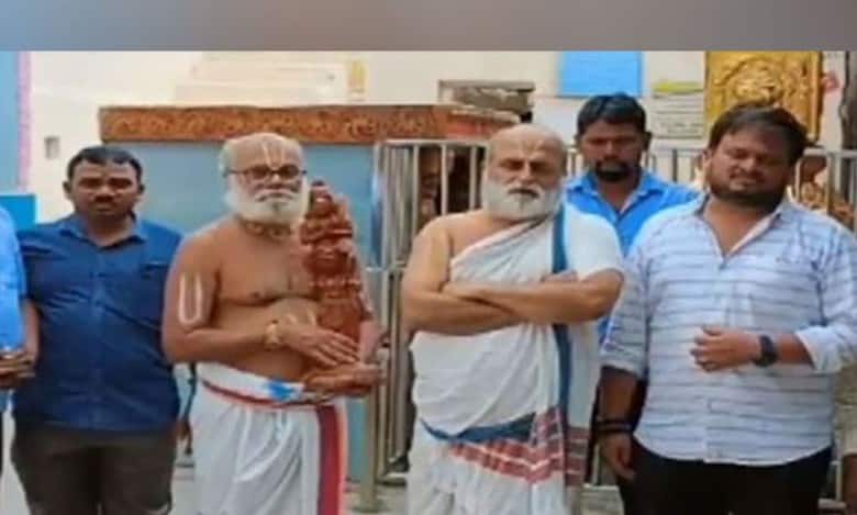 “Ask your father…”: Chilkur Balaji temple priest slams Udhayanidhi