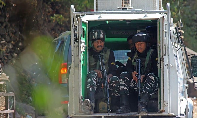 Military operation in Anantnag. Photo: Siasat.com/MuzamilBhat