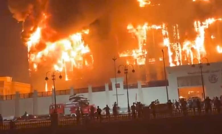 At least 25 injured as massive fire engulfs police complex in Egypt’s Ismailia city