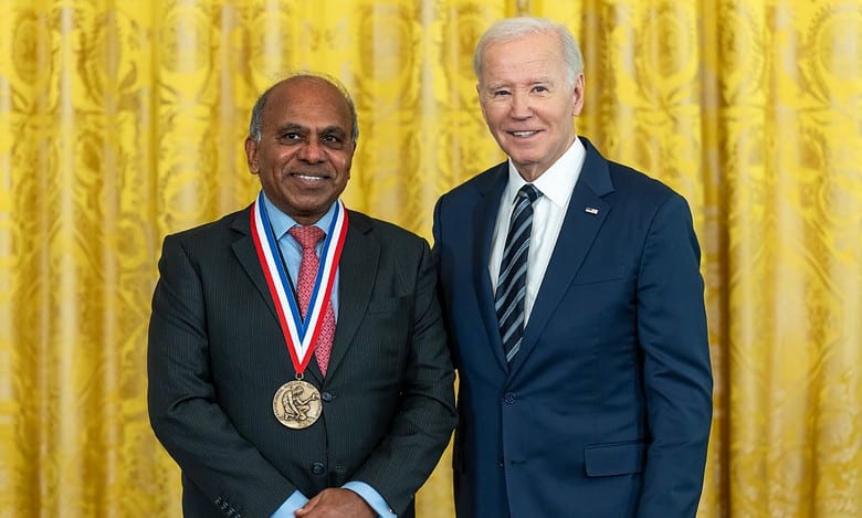Indian-American scientist Subra Suresh and US president Joe Biden