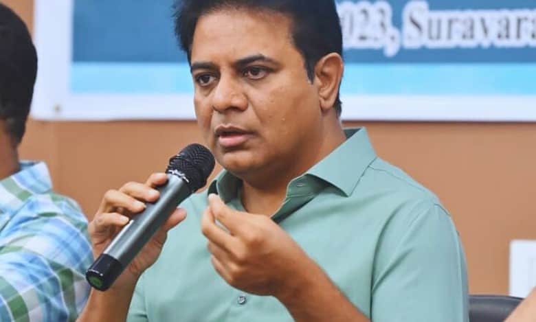 KTR calls Kadiyam Srihari's the biggest deception