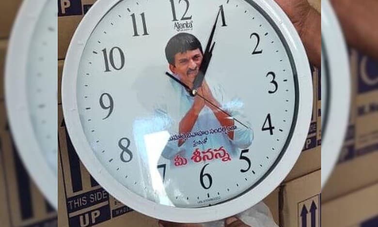 Telangana polls: ECI seizes 9750 ‘Ponguleti’ wall clocks in Khammam