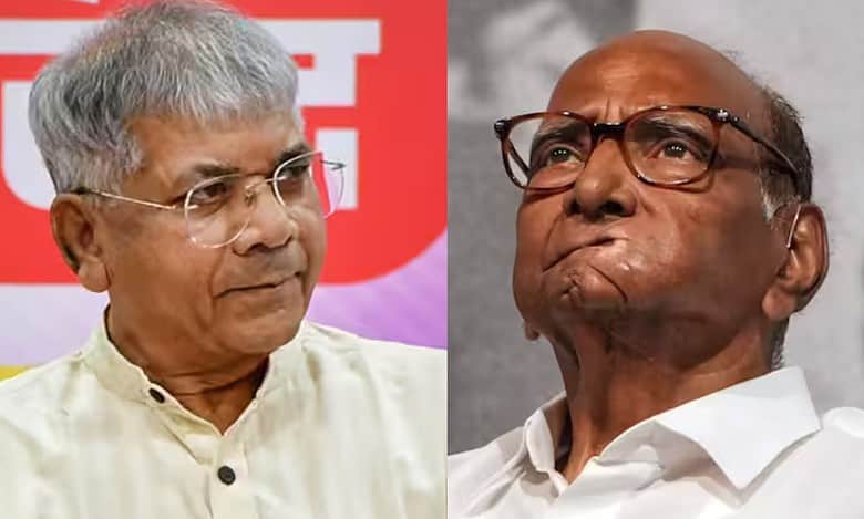 Prakash Ambedkar meets Sharad Pawar, says not joining INDIA bloc