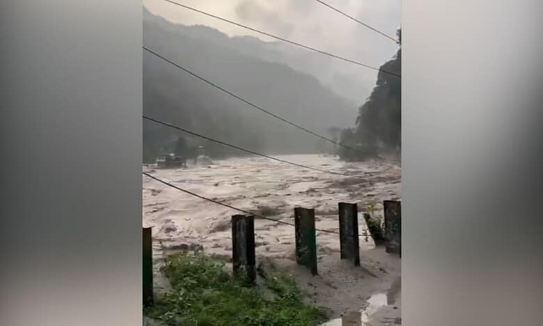 Toll in Sikkim flash flood rises to 26, search on for 142 people still missing