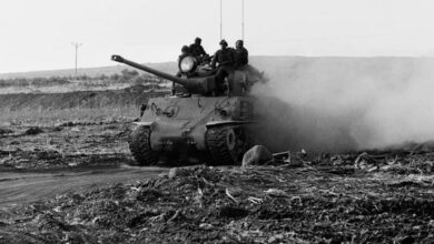 Israel invokes Article 40 Aleph, declares war first time since 1973