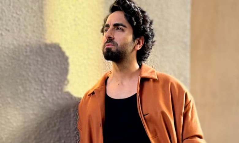 Ayushmann Khurrana enjoys Hyderabadi food at Pista House