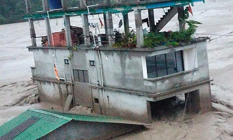 14 dead, 102 missing in Sikkim flash flood, 3K tourists stranded