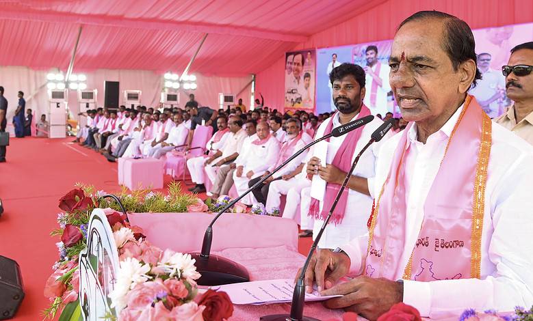Future belongs to regional parties, not BJP or Congress: KCR