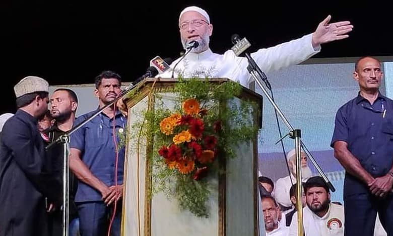 'Because I have beard...': Owaisi hits back Rahul over claim of 'taking money'